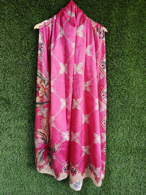Petal Floral / Blossom