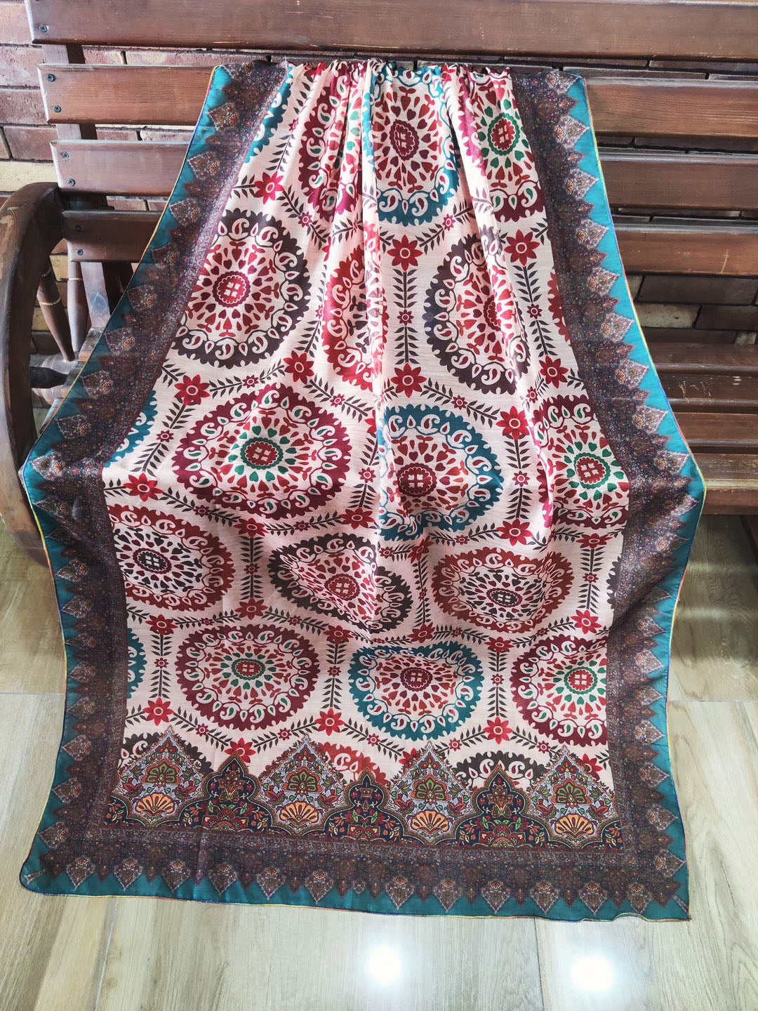 Kani Aura / Zambak