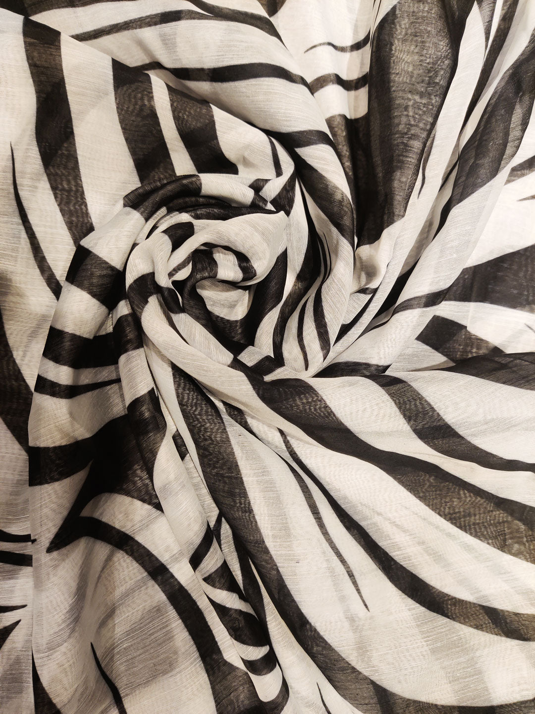 Organic / Monotone